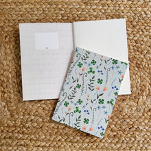Load image into Gallery viewer, Lovely Scallops Mini Journals
